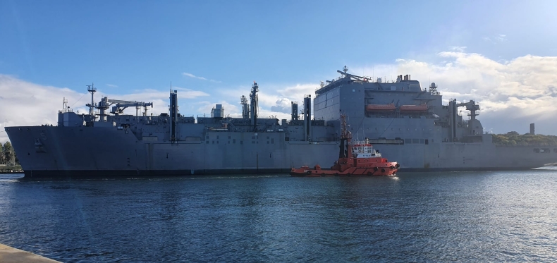 Amerykański zaopatrzeniowiec Robert E. Peary wpłynął do Portu Gdańsk - GospodarkaMorska.pl