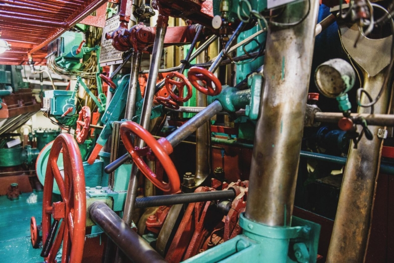 Zachodniopomorskie Noble za badania nad silnikami okrętowymi i oczyszczanie zaolejonych wód - GospodarkaMorska.pl