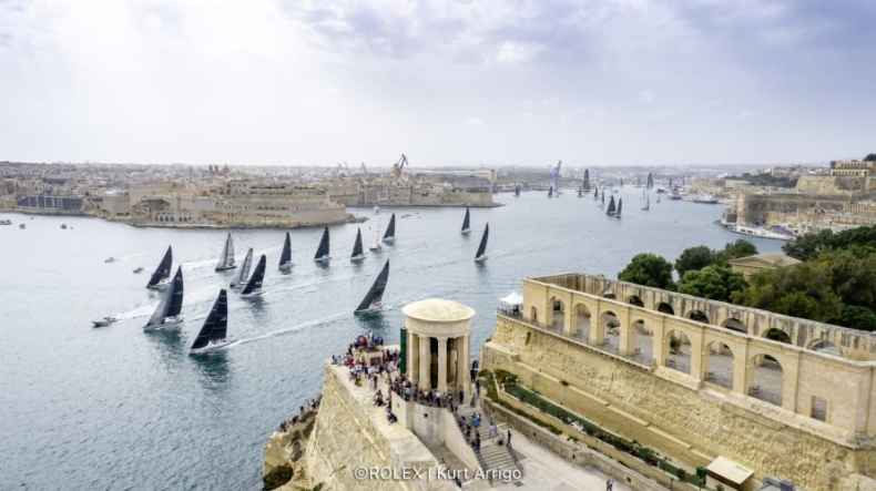 Jacht "I Love Poland" Polskiej Fundacji Narodowej bierze udział regatach śródziemnomorskich - GospodarkaMorska.pl