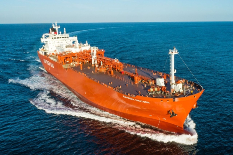 KSOE zdobywa zamówienie na cztery chemikaliowce na LNG - GospodarkaMorska.pl