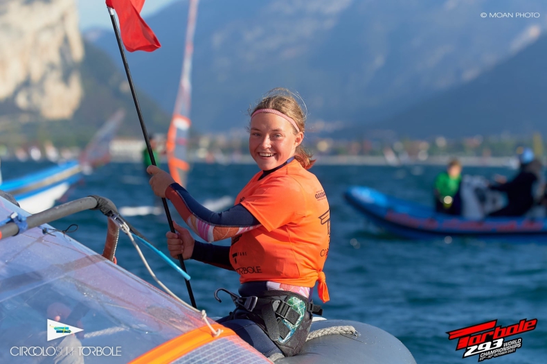Maria Rudowicz mistrzynią świata w windsurfingowej klasie Techno 293 - GospodarkaMorska.pl