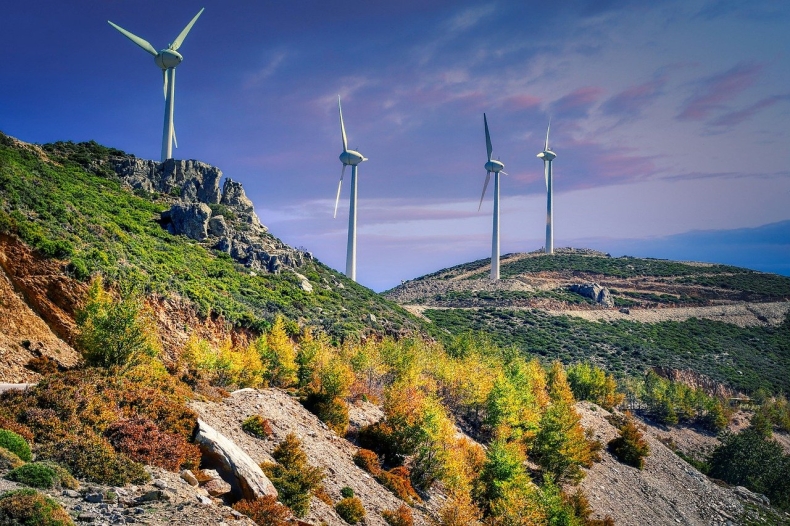 Grecja chce ograniczyć budowę lądowych farm wiatrowych - GospodarkaMorska.pl