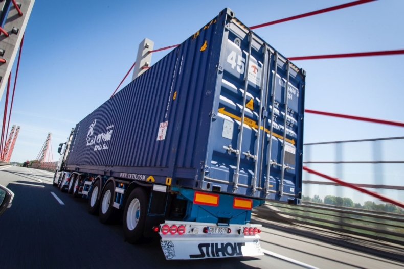 Grupa Rhenus kupiła spółkę C.Hartwig Gdynia - GospodarkaMorska.pl