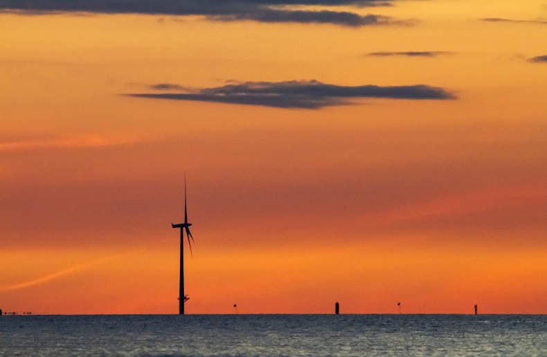 Na wodach Irlandii powstanie 5 GW mocy zainstalowanej w wiatrakach do 2030 roku  - GospodarkaMorska.pl