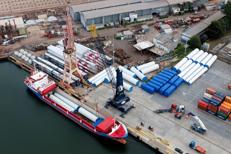 GCT w Porcie Gdynia. Terminal, który ma wiele do zaoferowania w polskiej grze o offshore - GospodarkaMorska.pl