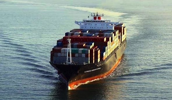 X-Press Feeders zamawia 16 statków dwupaliwowych - GospodarkaMorska.pl