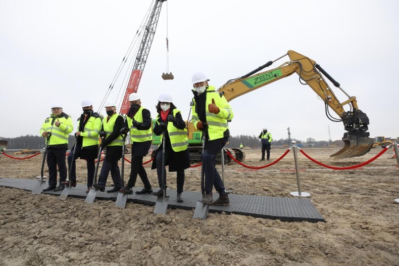 Northvolt. Powstaje fabryka w pobliżu Portu Gdańsk i terminala kontenerowego DCT - GospodarkaMorska.pl