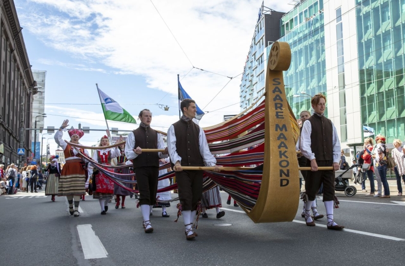 Łódki-dłubanki z regionu Soomaa w Estonii wpisane na listę UNESCO - GospodarkaMorska.pl