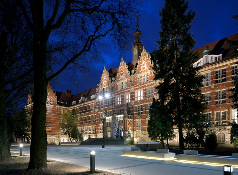 PGZ i Politechnika Gdańska gotowe współpracować przy technologiach utrudniających wykrywanie okrętów - GospodarkaMorska.pl