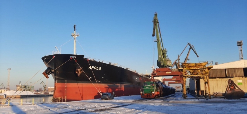 Gigantyczna operacja w porcie Szczecin. Takiej ilości nawozu jeszcze tu nie było - GospodarkaMorska.pl