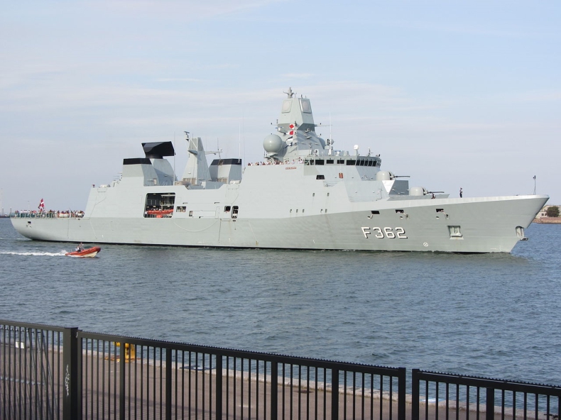 Dania wyśle do krajów bałtyckich myśliwce oraz fregatę; "wzmocnienie NATO w związku z ryzykiem wybuchu konfliktu" - GospodarkaMorska.pl