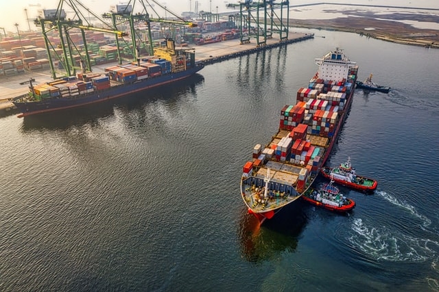 Nowe stanowisko organów podatkowych w kwestii eksploatacji w transporcie międzynarodowym statków z sektora offshore - GospodarkaMorska.pl