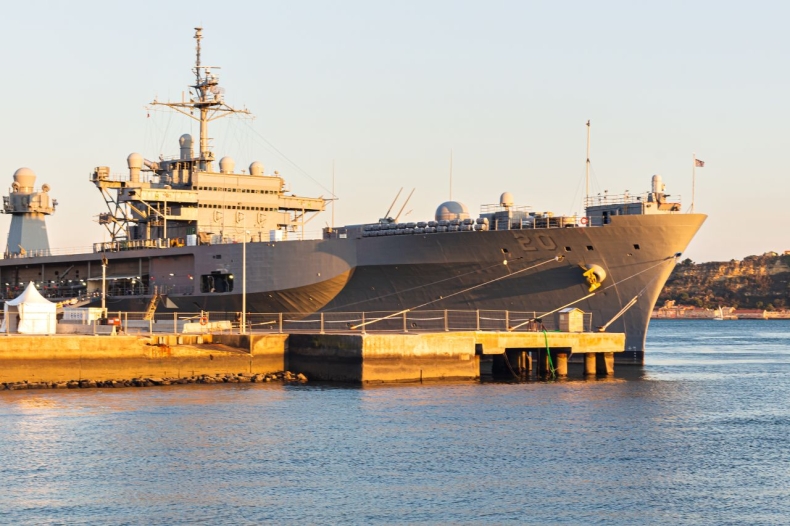 Obowiązek szczepień w marynarce wojennej Portugalii - GospodarkaMorska.pl