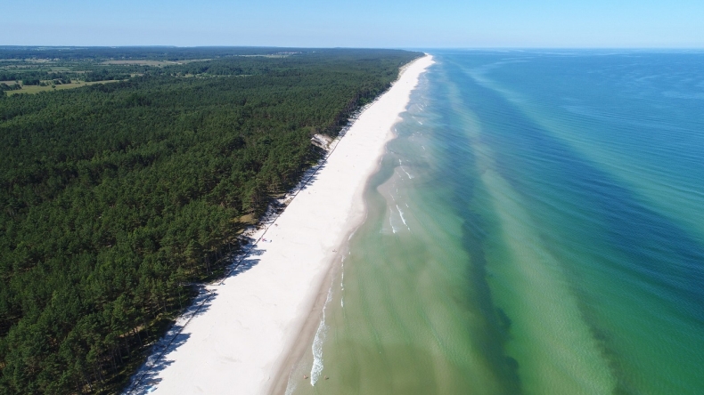 Urząd Morski w Gdyni ochrania wybrzeże i wydmy. Co zrobił w 2021 roku? [WIDEO] - GospodarkaMorska.pl