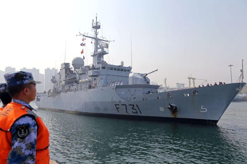 Chińczycy twierdzą, że okręt marynarki USA „nielegalnie wpłynął” na ich wody terytorialne - GospodarkaMorska.pl