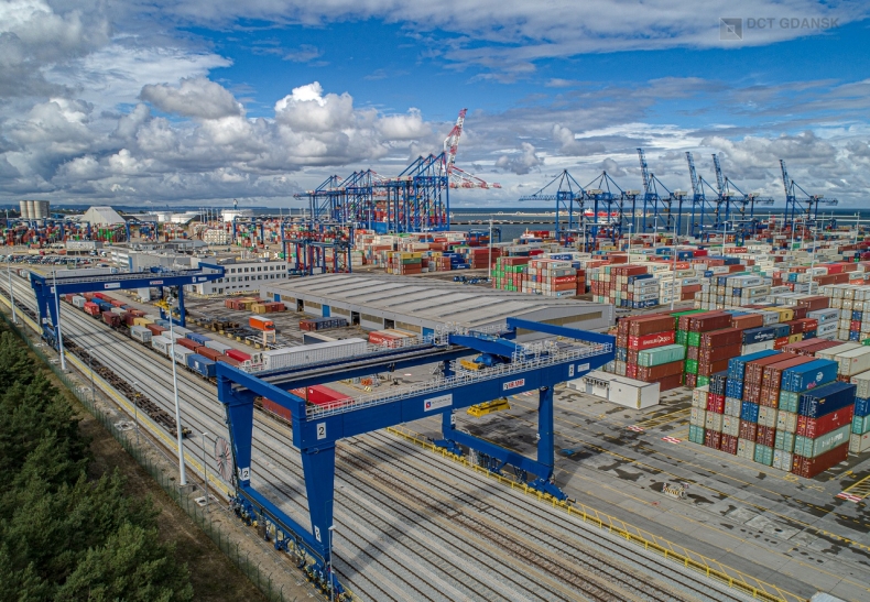 DCT Gdańsk zmodernizował kolej. To krok w stronę ekologicznego transportu [WIDEO] - GospodarkaMorska.pl