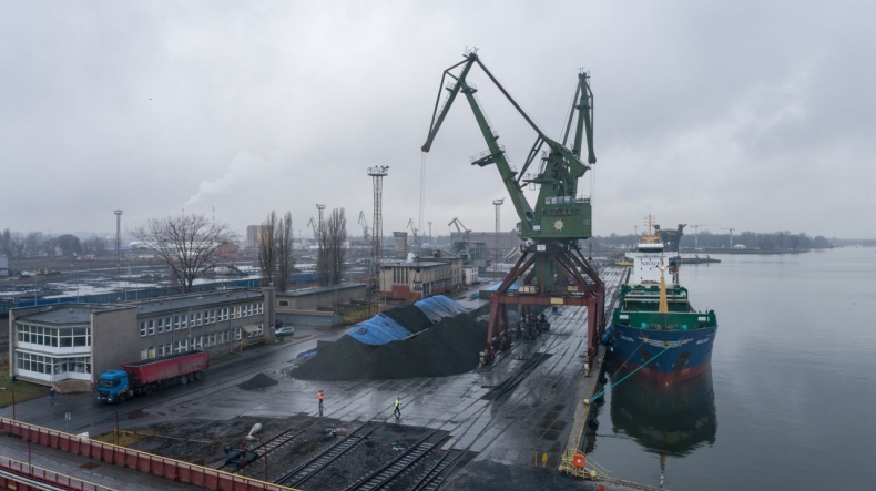 Bulk Cargo-Port Szczecin podsumował rok 2021. Spółka zanotowała wynik 3 mln i 900 tys. ton [WIDEO, ZDJĘCIA]  - GospodarkaMorska.pl