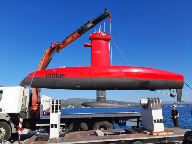 Dzielny i samodzielny – nowy nawodny dron w Polskiej Służbie Hydrograficznej - GospodarkaMorska.pl