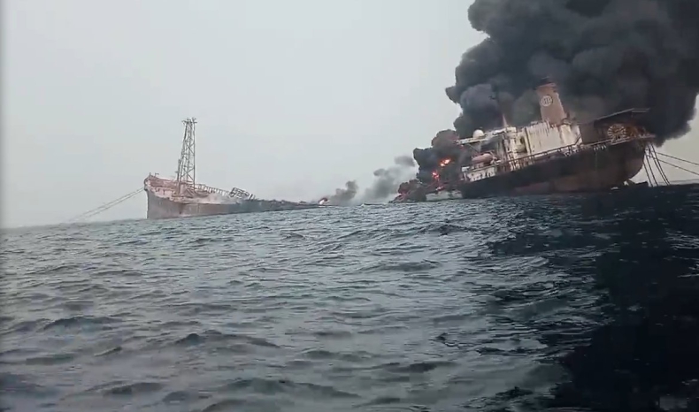 Wybuch FPSO w Nigerii: trzech członków załogi żyje; statek był zaniedbany - GospodarkaMorska.pl