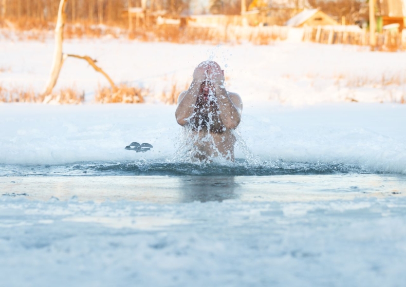 6,5 tys. osób zgłosiło się na Międzynarodowy Zlot Morsów w Mielnie - GospodarkaMorska.pl