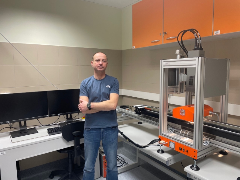 Unikatowy na skalę świata skaner już na Uniwersytecie Gdańskim. Zbada m.in. osady z dna morza [ROZMOWA] - GospodarkaMorska.pl