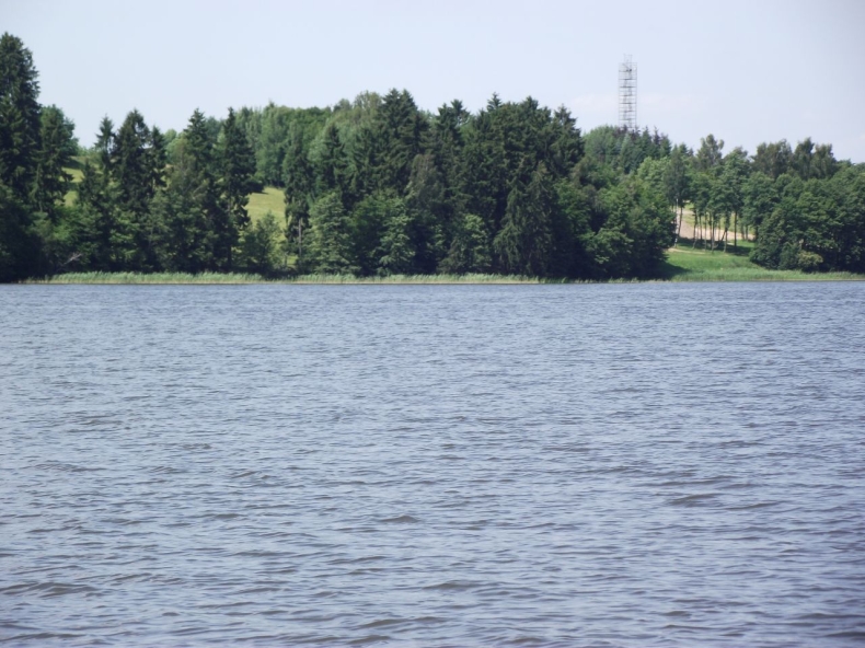 Remont kanału łączącego jezioro Dauby z Jeziorakiem - GospodarkaMorska.pl