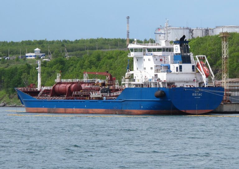 Amerykańskie sankcje obejmują rosyjskie statki - GospodarkaMorska.pl