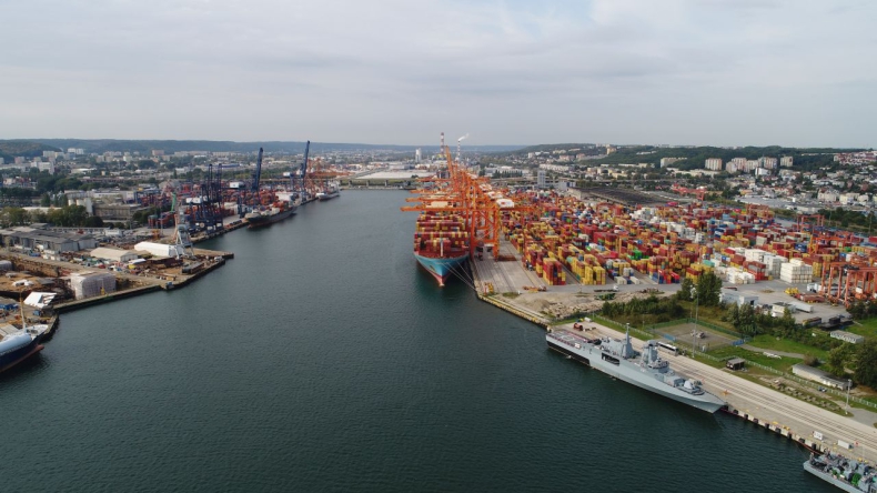 Port Gdynia. PCS usprawni procedury - GospodarkaMorska.pl