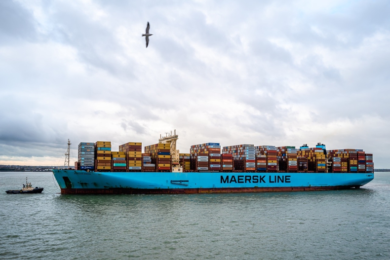Maersk protestuje przeciw agresji Putina. Zawiesza wysyłki kontenerów do i z Rosji - GospodarkaMorska.pl