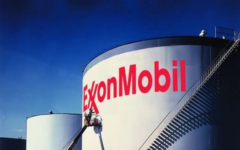 Gigant Exxon Mobil wycofuje się z Rosji - GospodarkaMorska.pl