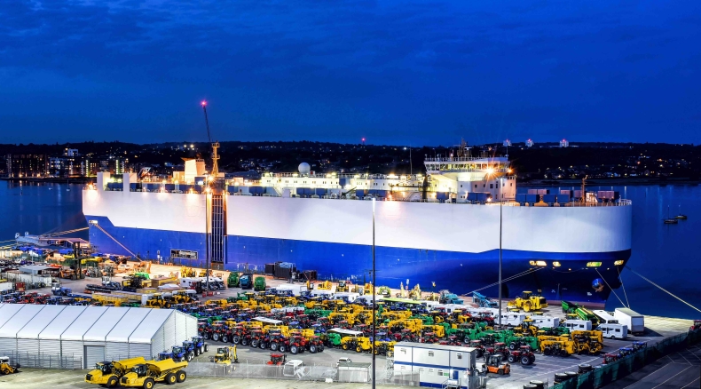 Kraje Unii Europejskiej konsultują zamknięcie wszystkich portów dla rosyjskich statków - GospodarkaMorska.pl