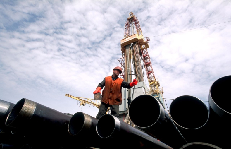 IEA: w kwietniu wydobycie ropy w Rosji może znacząco spaść - GospodarkaMorska.pl
