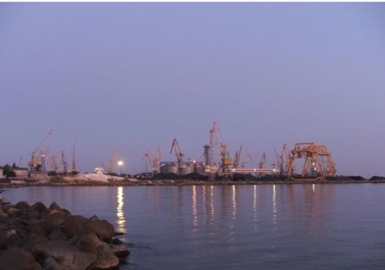 Ukraina: Rosjanie ukradli pięć statków ze zbożem z portu w Berdiańsku - GospodarkaMorska.pl