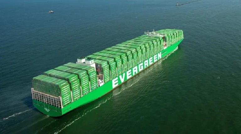 Płuczki spalin Alfa Laval PureSOx zainstalowane na największym kontenerowcu świata  - GospodarkaMorska.pl