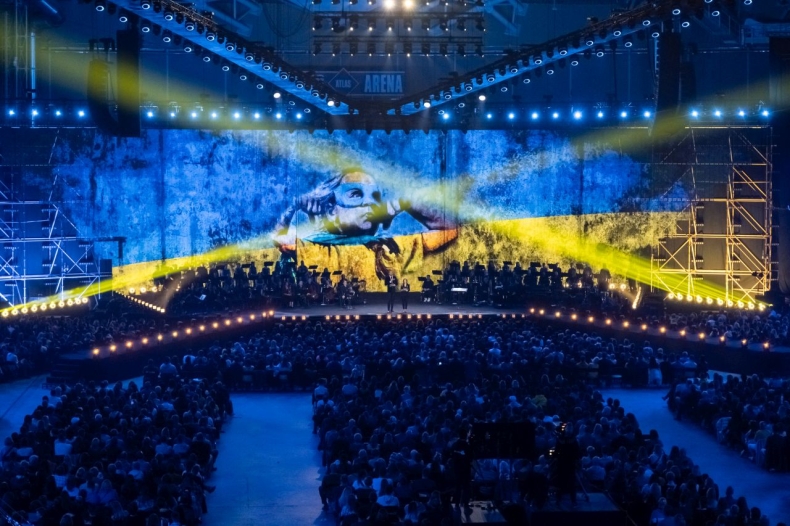 Chór Akademii Morskiej ze Szczecina śpiewał dla Ukrainy - GospodarkaMorska.pl