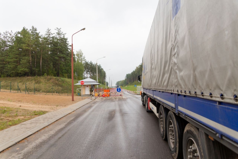 Kraje bałtyckie i Polska wzywają UE do wprowadzenia zakazu rosyjskich przewozów drogowych - GospodarkaMorska.pl