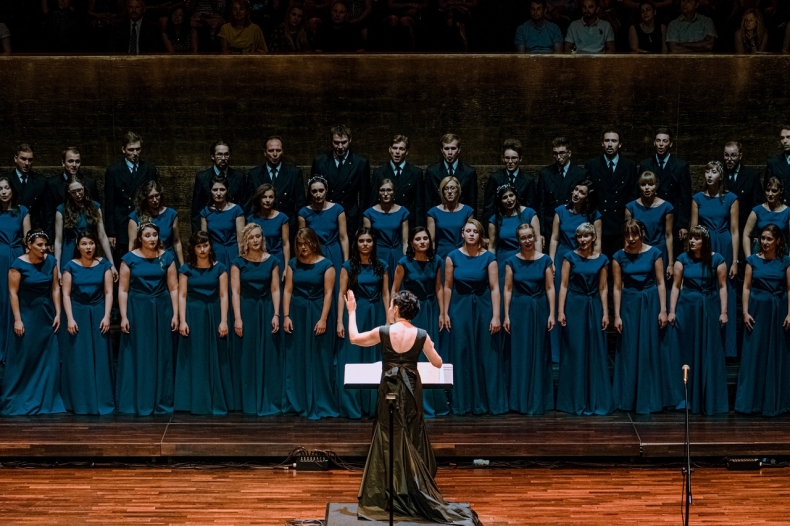 Chór Akademii Morskiej w Szczecinie zaśpiewa na zamku - GospodarkaMorska.pl