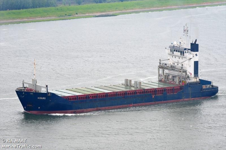 Rosjanie uprowadzili załogi dwóch statków w Mariupolu - GospodarkaMorska.pl