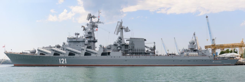 Ukraińska armia: rosyjski krążownik Moskwa przewrócił się i zaczął tonąć - GospodarkaMorska.pl