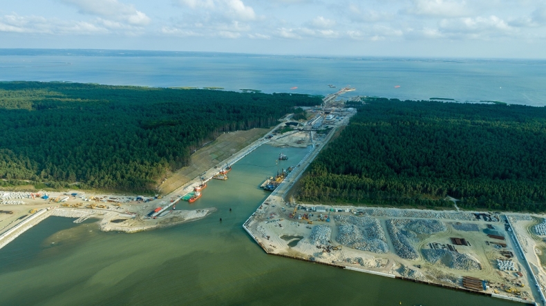 Terminal kontenerowy w gdańskim porcie, falochron czy Przekop Mierzei Wiślanej - pomorskie inwestuje ponad 50 mld w infrastrukturę  - GospodarkaMorska.pl