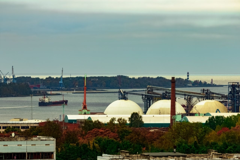 Łotwa. Do końca roku kryzys energetyczny w sferze dostaw produktów naftowych - GospodarkaMorska.pl