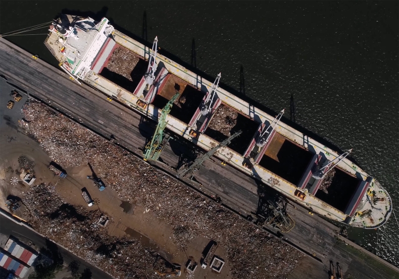 Buda: chcemy, aby KE przyjrzała się eksportowi złomu - GospodarkaMorska.pl