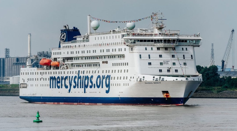 USA chcą odciągnąć Wyspy Salomona od Chin, zaoferowały m.in. okręt szpitalny - GospodarkaMorska.pl