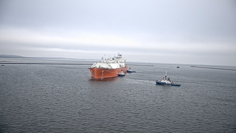 Świnoujście. Dotarł setny transport LNG dla PGNiG z Kataru - GospodarkaMorska.pl