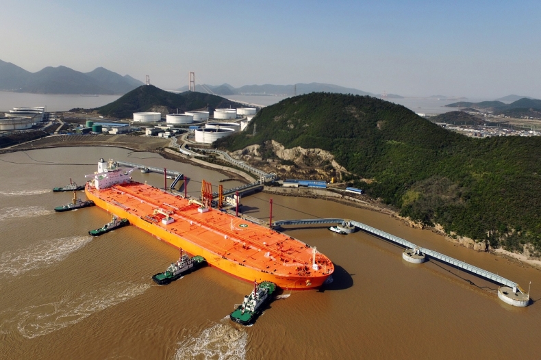 UE. Impas w sprawie embarga na ropę z Rosji; trwa szukanie kompromisu - GospodarkaMorska.pl