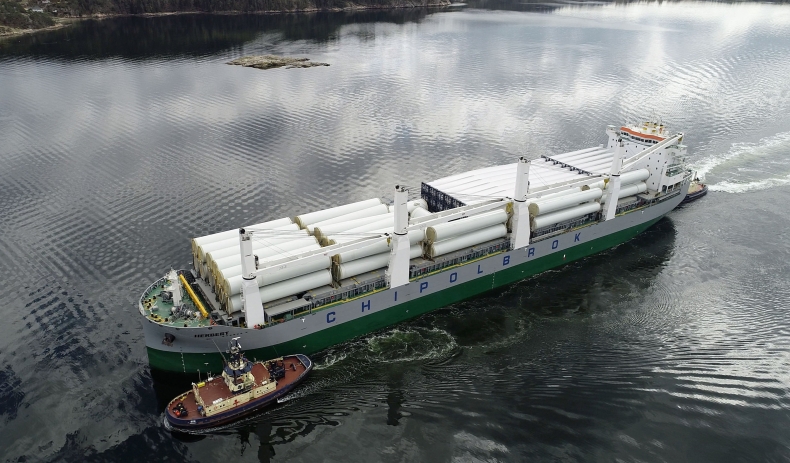 Herbert w dziewiczej podróży wpływa na Bałtyk – nowy rozdział w ofercie Chipolbroku - GospodarkaMorska.pl