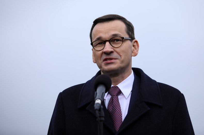 Morawiecki: nasi sąsiedzi patrzą na nas jak na bezpieczną wyspę w morzu ryzyk związanych z presją rosyjską - GospodarkaMorska.pl