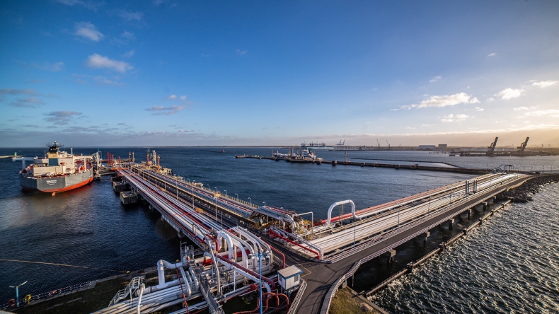 Niemiecka rafineria ograniczy import ropy z Rosji. Będą dostawy przez Port Gdańsk - GospodarkaMorska.pl