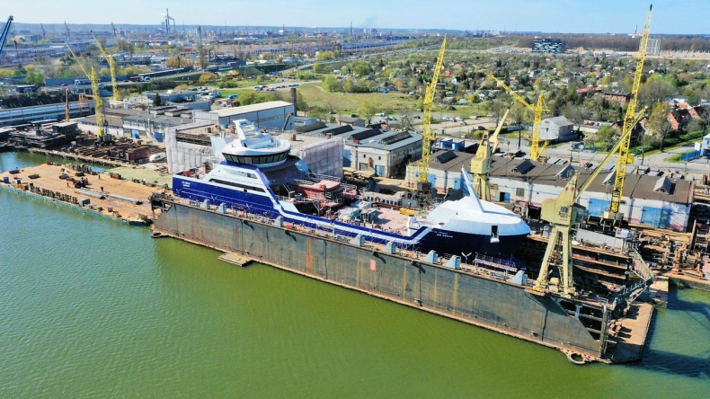 Transportowiec Ro Senja zbudowany w Marine Projects Ltd. w Gdańsku [WIDEO, ZDJĘCIA] - GospodarkaMorska.pl