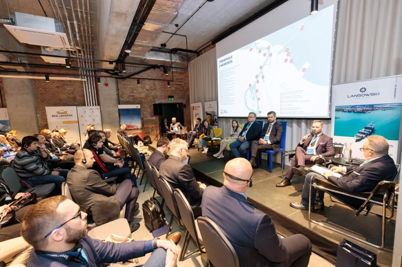 Firmy z Ukrainy zainteresowane współpracą z operatorami w Porcie Gdańsk - GospodarkaMorska.pl